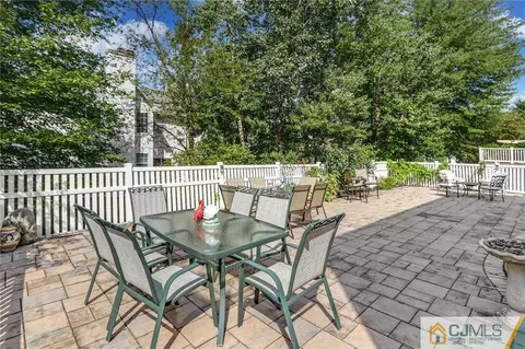 20 Rolling Brook Dr, Edison, NJ 08820 photo 39