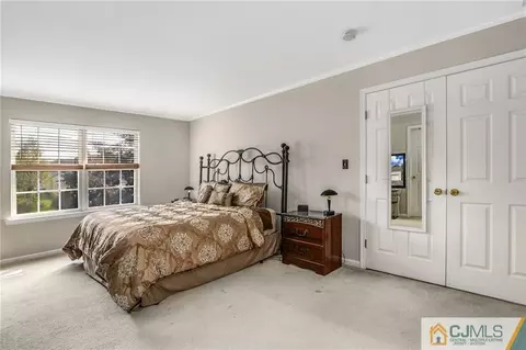 20 Rolling Brook Dr, Edison, NJ 08820 photo 26