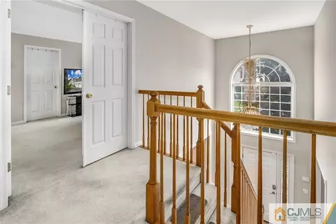 20 Rolling Brook Dr, Edison, NJ 08820 photo 24