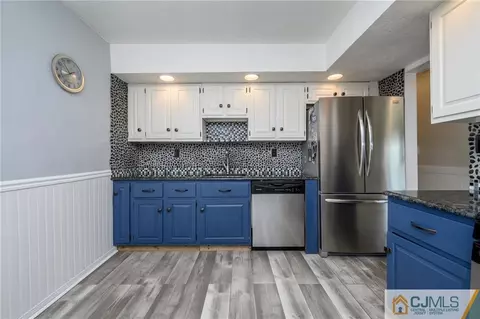 24 Corrigan Ave, Pine Beach, NJ 08741 photo 17