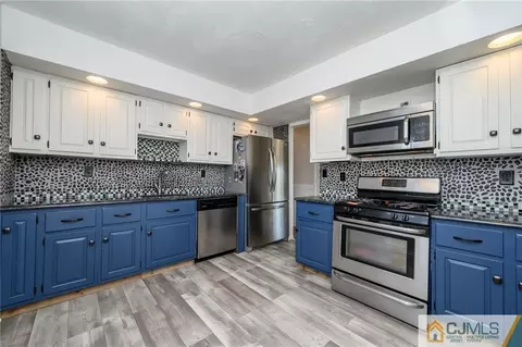 24 Corrigan Ave, Pine Beach, NJ 08741 photo 13