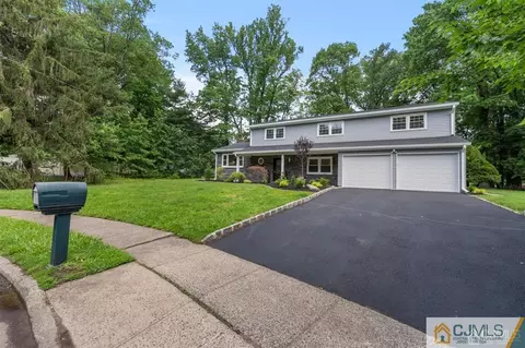 22 Highpoint Dr, Edison, NJ 08820 photo 5