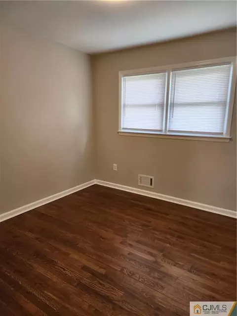618 Drake Ave, Middlesex, NJ 08846 photo 39