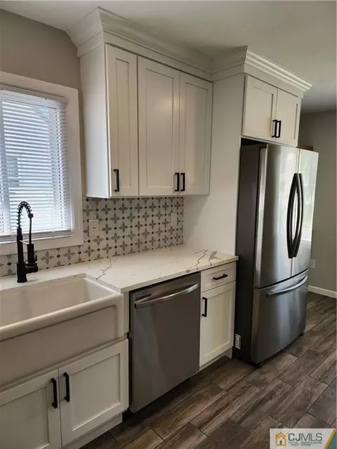 618 Drake Ave, Middlesex, NJ 08846 photo 25
