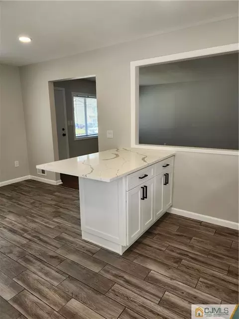 618 Drake Ave, Middlesex, NJ 08846 photo 29