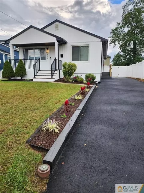 618 Drake Ave, Middlesex, NJ 08846 photo 3