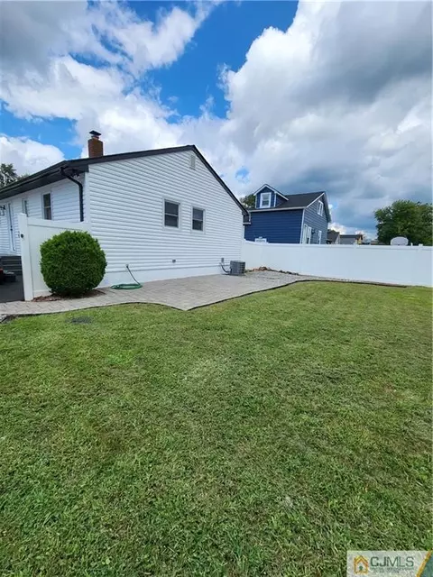 618 Drake Ave, Middlesex, NJ 08846 photo 10