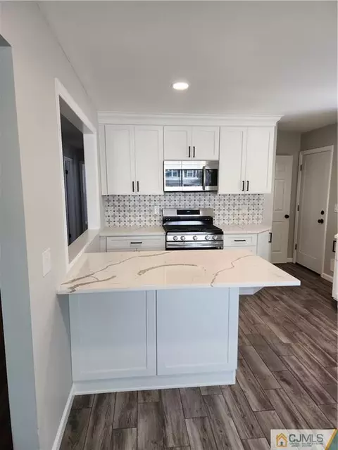 618 Drake Ave, Middlesex, NJ 08846 photo 31
