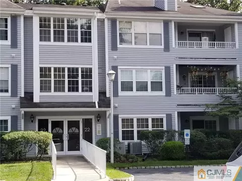 2210 Candlelight Ct, Helmetta, NJ 08828 photo 1