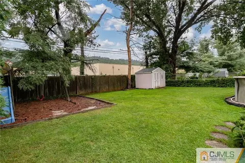 460 Warfield Rd, North Plainfield, NJ 07063 photo 28