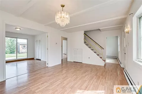 237 Loring Ave, Edison, NJ 08817 photo 9