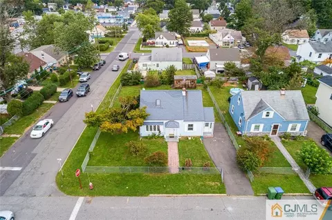 237 Loring Ave, Edison, NJ 08817 photo 4