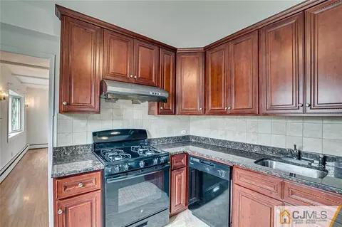 237 Loring Ave, Edison, NJ 08817 photo 17