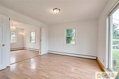 237 Loring Ave, Edison, NJ 08817 photo 12