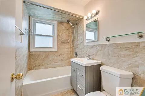 237 Loring Ave, Edison, NJ 08817 photo 21