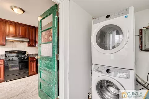 237 Loring Ave, Edison, NJ 08817 photo 18