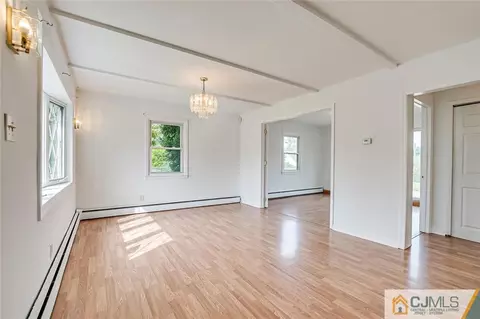 237 Loring Ave, Edison, NJ 08817 photo 7
