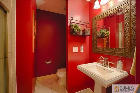 36 Starkin Rd, Edison, NJ 08837 photo 21