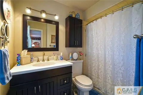 36 Starkin Rd, Edison, NJ 08837 photo 24