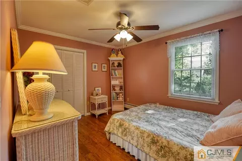 36 Starkin Rd, Edison, NJ 08837 photo 26