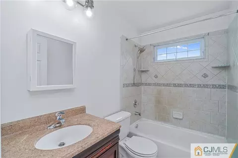 18 Main St, Helmetta, NJ 08828 photo 18