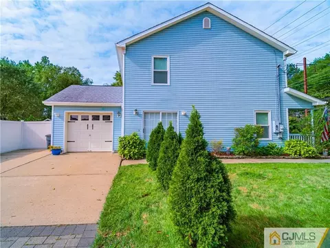 18 Main St, Helmetta, NJ 08828 photo 23