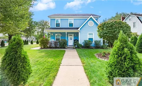 18 Main St, Helmetta, NJ 08828 photo 1