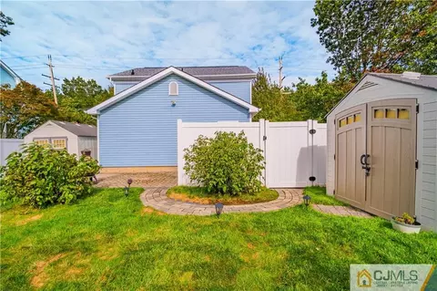 18 Main St, Helmetta, NJ 08828 photo 25