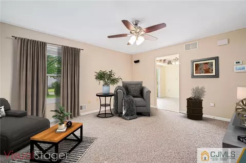 18 Main St, Helmetta, NJ 08828 photo 6