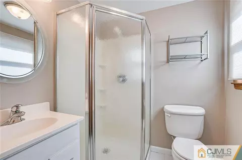 400 Maple St, Middlesex, NJ 08846 photo 28