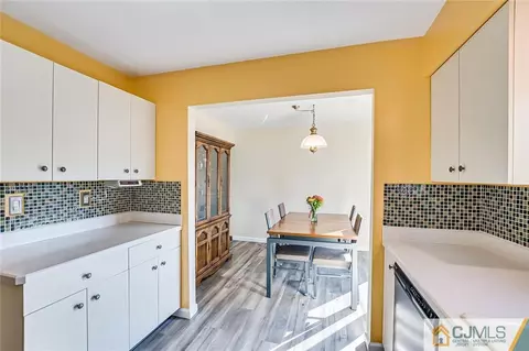 400 Maple St, Middlesex, NJ 08846 photo 18