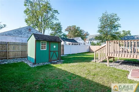 400 Maple St, Middlesex, NJ 08846 photo 37
