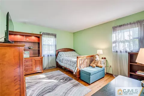 400 Maple St, Middlesex, NJ 08846 photo 22