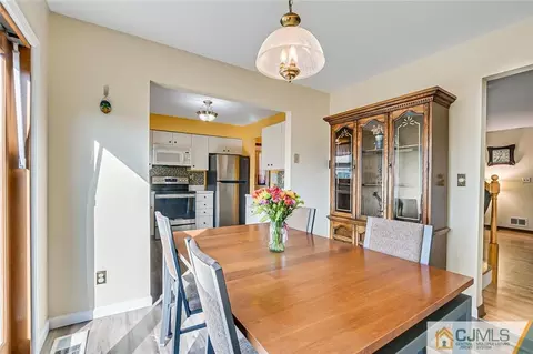 400 Maple St, Middlesex, NJ 08846 photo 14
