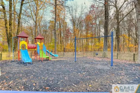 1002 Meadow Ct, Helmetta, NJ 08828 photo 37