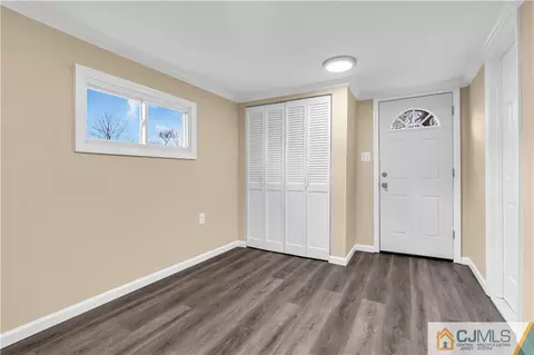 9 Nancy Cir, Edison, NJ 08817 photo 12