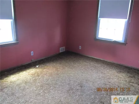219 D St, Middlesex, NJ 08846 photo 11