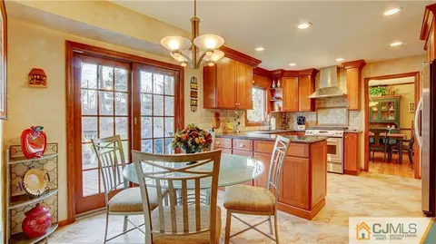 12 Leaf Ln, Matawan, NJ 07747 photo 19