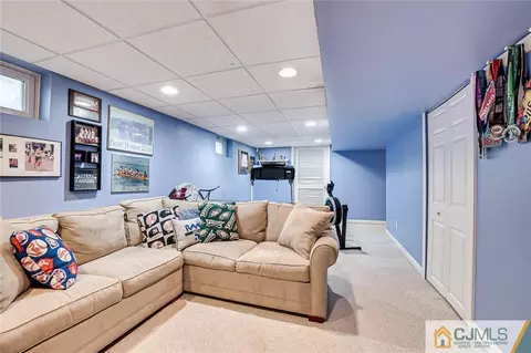 64 Monroe Ave, Edison, NJ 08820 photo 25