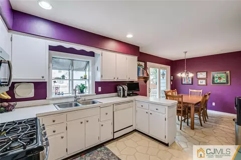64 Monroe Ave, Edison, NJ 08820 photo 9