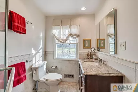 64 Monroe Ave, Edison, NJ 08820 photo 19