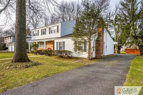 64 Monroe Ave, Edison, NJ 08820 photo 2