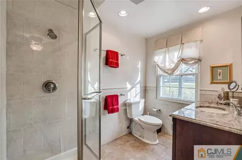 64 Monroe Ave, Edison, NJ 08820 photo 18
