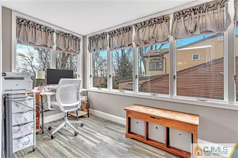 10 Harmon Rd, Edison, NJ 08837 photo 15