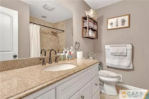 10 Harmon Rd, Edison, NJ 08837 photo 11