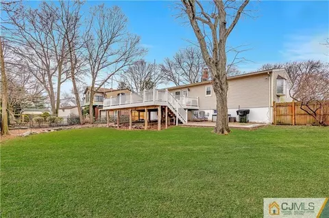 10 Harmon Rd, Edison, NJ 08837 photo 28