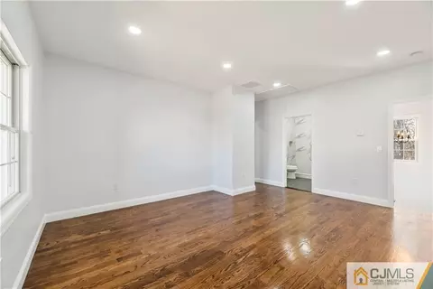 5 Warwick Rd, Parlin, NJ 08859 photo 27