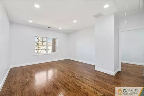5 Warwick Rd, Parlin, NJ 08859 photo 26