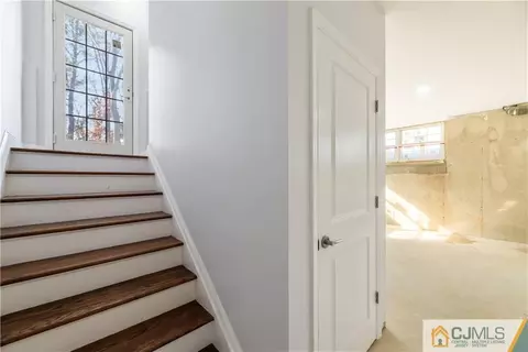 5 Warwick Rd, Parlin, NJ 08859 photo 34