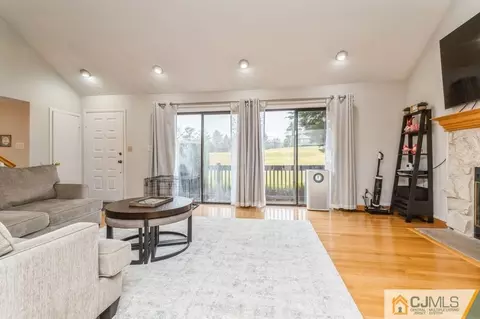 109 Westgate Dr #109, Edison, NJ 08820 photo 3